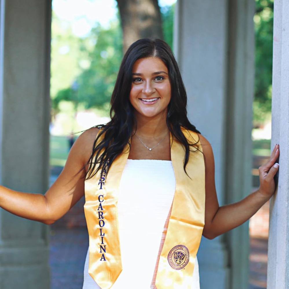 Meet your Posher, Brooke